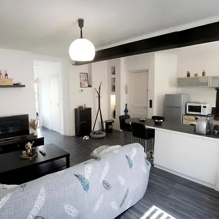 Le Saint Nicaise Apartman